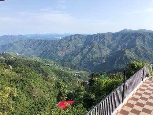 Bed & Breakfast Pushp Home Stay