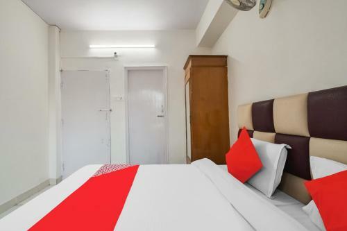 Oyo 84835 Hotel Tourist Home