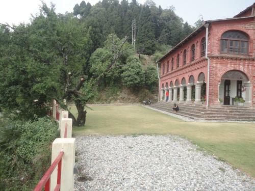 Hotel Raghu Vilas