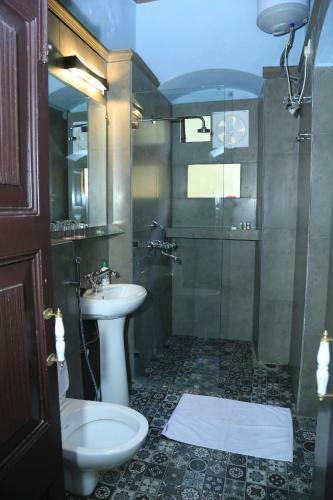 Hotel Raghu Vilas
