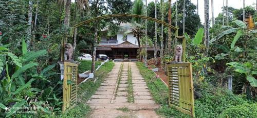 Agroturismo Wayal Wayanad Farm Resort