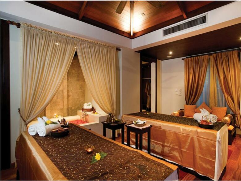 Hotel Kata Beach Resort & Spa