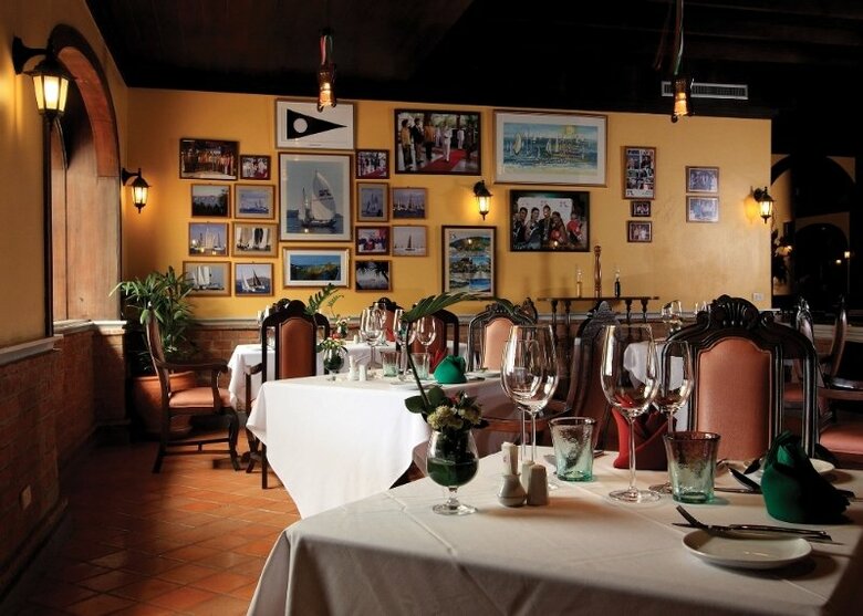 Hotel Kata Beach Resort & Spa