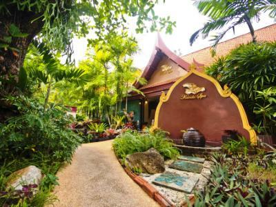 Hotel Phuket Orchid Resort