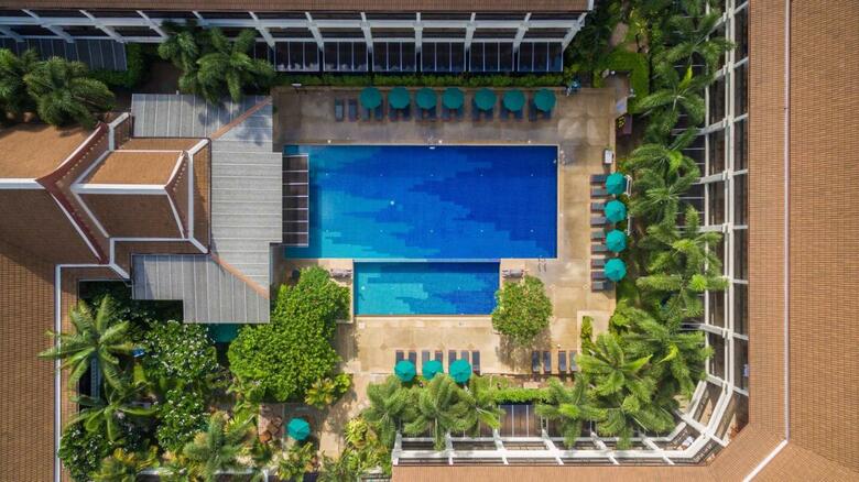 Hotel Deevana Patong Resort And Spa
