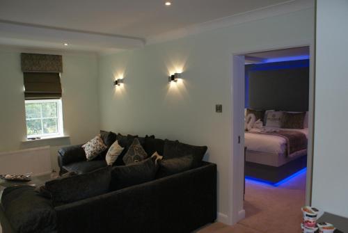 The Avenue Hotel