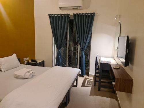 Luxe Hotel