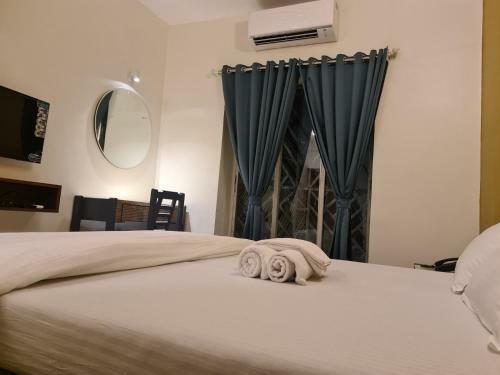 Luxe Hotel