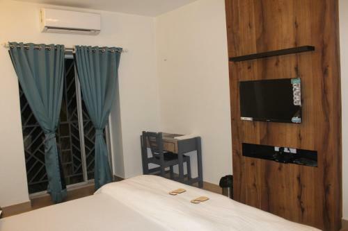Luxe Hotel