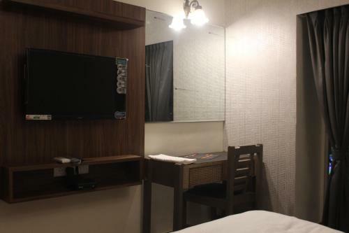 Luxe Hotel
