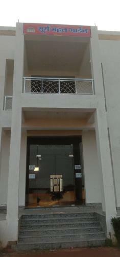 Hostal Surya Mahel Garden