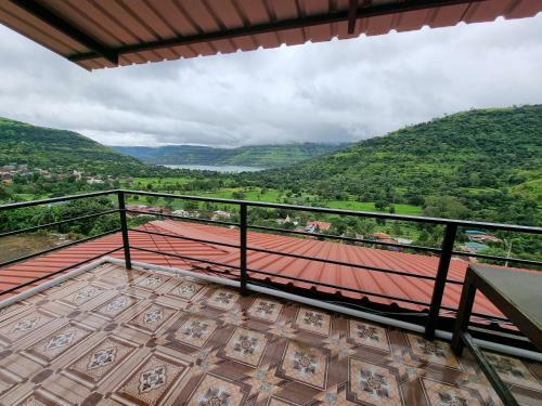 Villa Monsoon Mist Resort