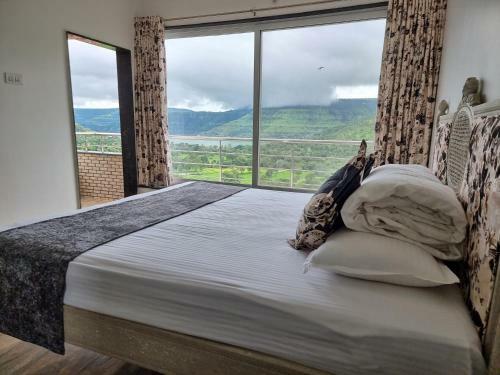 Villa Monsoon Mist Resort
