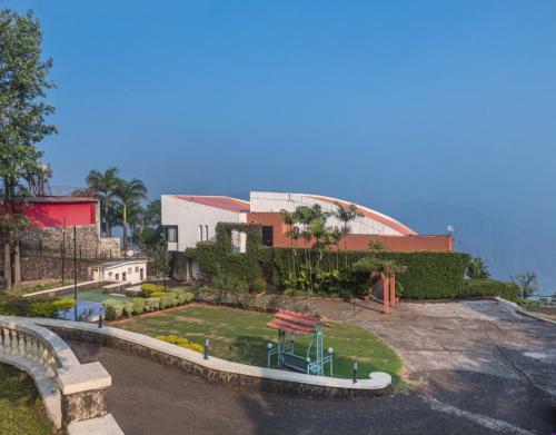 Villa Saffronstays Aurelia