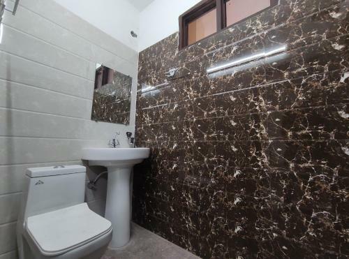 Hostal Hotel Aegis Stay