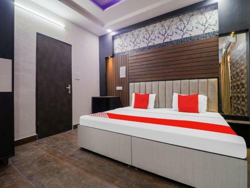 Hotel Oyo 85237 Jannat Paradise Castle
