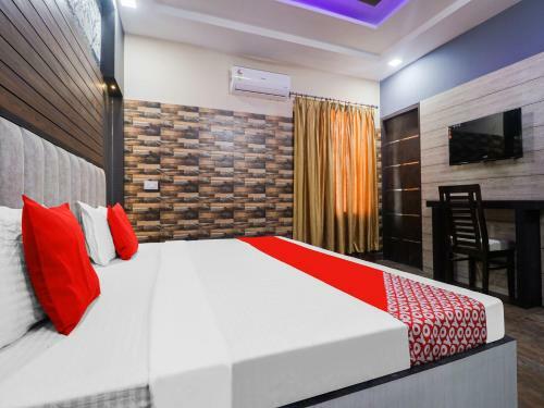 Hotel Oyo 85237 Jannat Paradise Castle