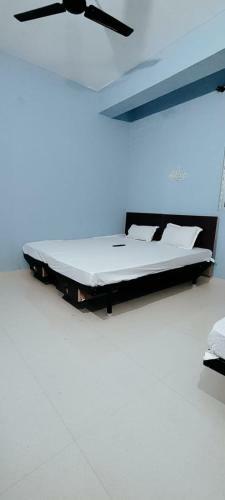 Hotel Spot On 82710 Glad Guest House
