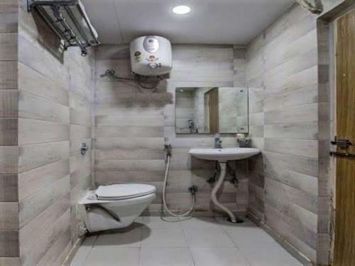Hotel Petals Inn, Patna