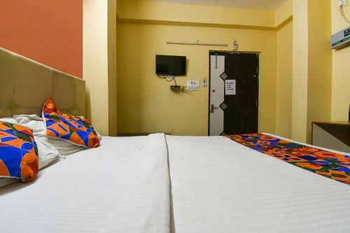 Fabhotel Dp International