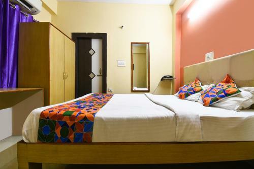 Fabhotel Dp International