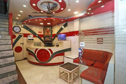 Oyo 6801 Hotel Shri Sai International