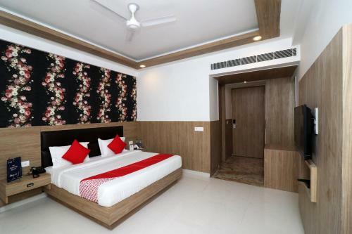 Hotel Capital O 24248 Salt N Rove