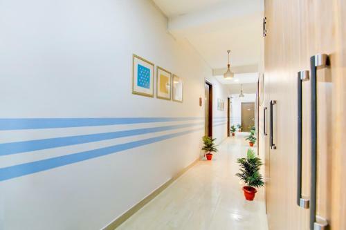 Hostal Oyo Home 62431 Bliss Home Saket