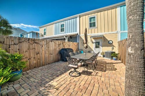 Upscale Ocean View Getaway - Walk To Beach!