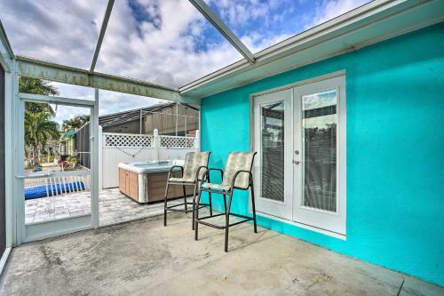 Waterfront Matlacha Home With Hot Tub And Grill!