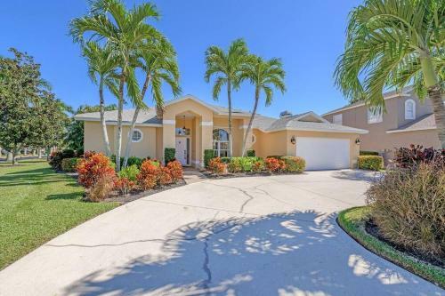 Villa Paradise Escape Luxury Pool W/game Room King Bed