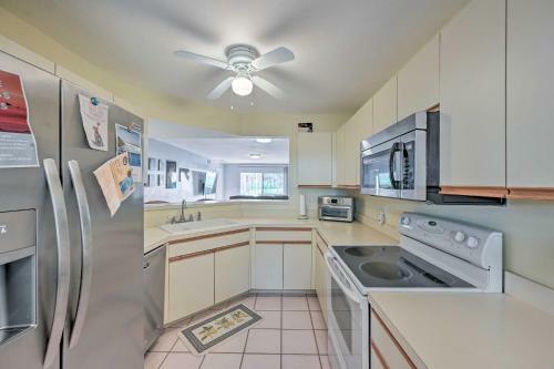 Apartamento First-floor Naples Condo About 3 Mi To Beaches!