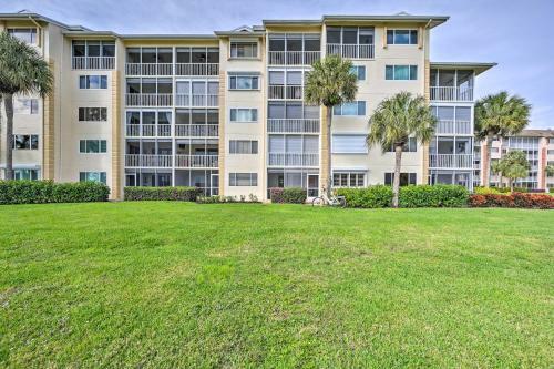 Apartamento First-floor Naples Condo About 3 Mi To Beaches!