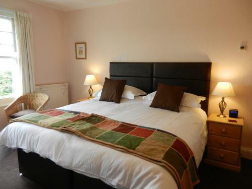 Hostal Overcombe House