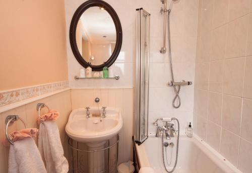 Hostal Harrabeer Country House