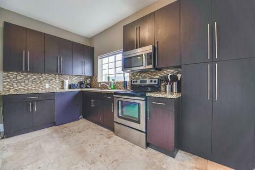 Desing House 5 Bedrooms-15 Min From The Beach