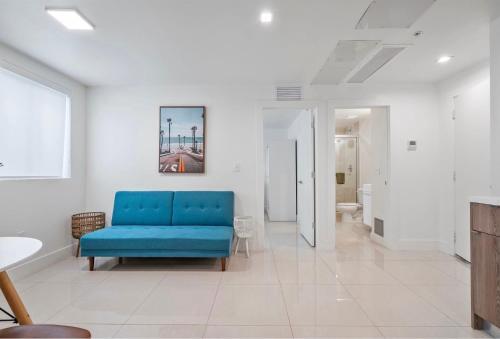 Lh Suites