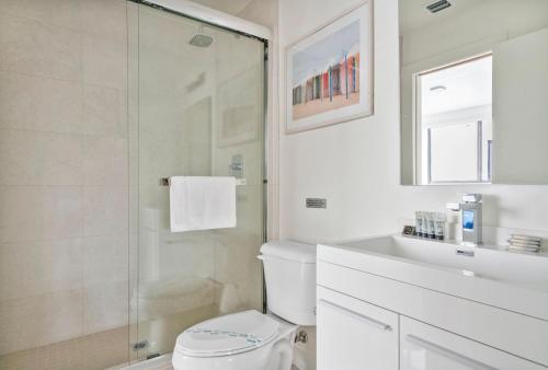 Lh Suites