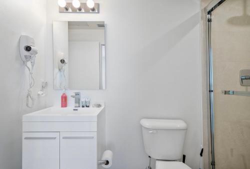 Lh Suites