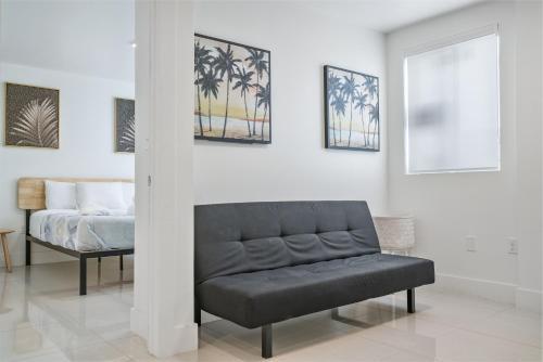 Lh Suites