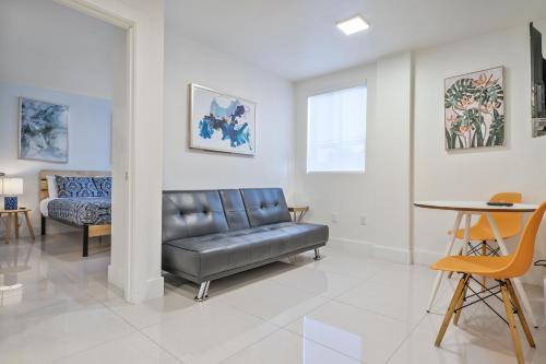 Lh Suites