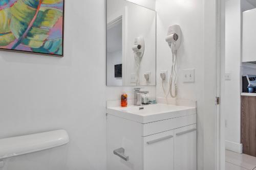 Lh Suites