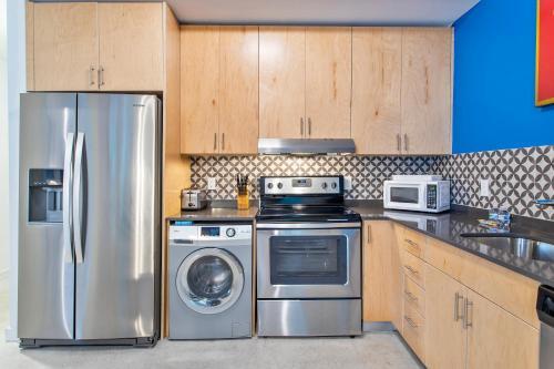 Little Havana 1 Bedroom Apartments