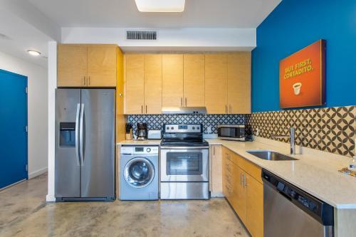 Little Havana 1 Bedroom Apartments