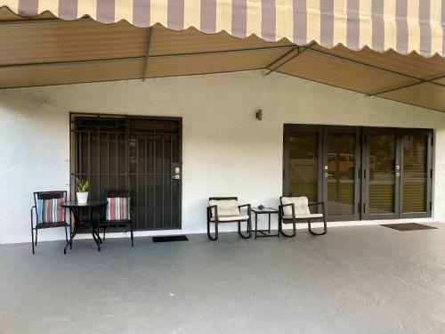 Hostal Lyz Miami