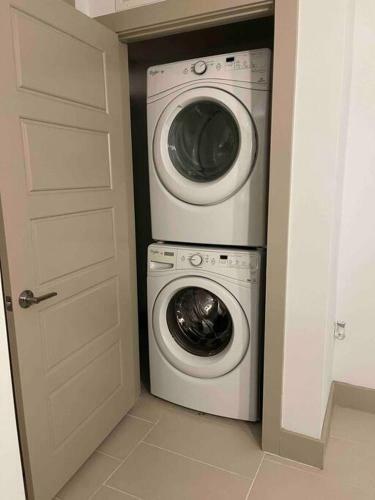 Apartamento Entire Apt:luxurious 5-star Downtown High Rise