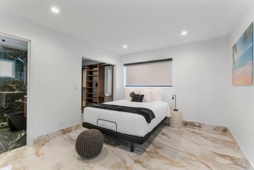 Villa Bianco*spacious Luxury 5br 4ba*pool*aventura