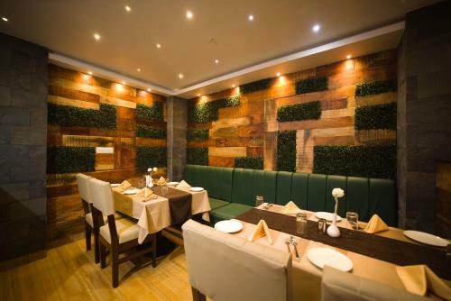 Hotel Clarks Inn Purnea