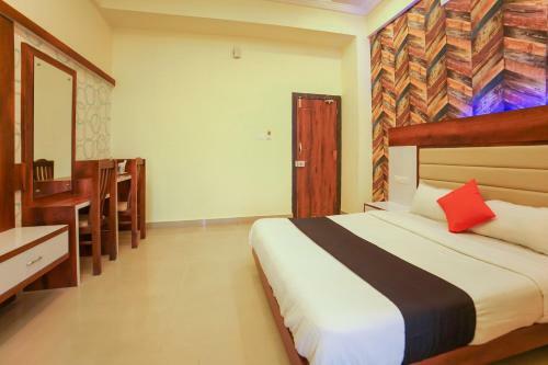 Hotel Capital O 67218 Hindustan Lodge