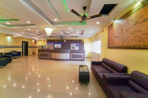 Hotel Capital O 67218 Hindustan Lodge